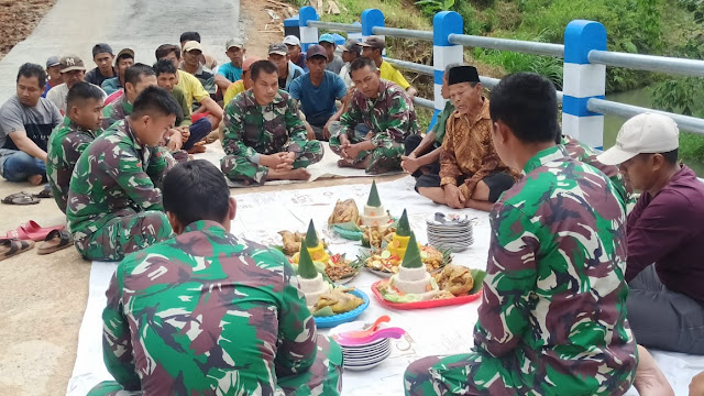 Jembatan Ngandel Selesai Berkat Kerjasama Antara TNI, Warga dan Unsur Terkait