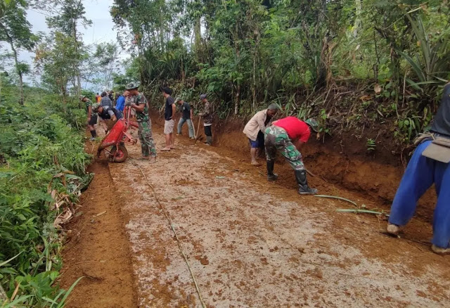Peningkatan Jalan Dusun Tanggung Tinggal Pembenahan