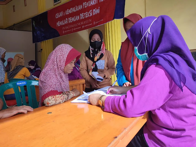 TMMD Gelar Posbindu, Warga Cepoko Tidak Usah Jauh Periksa Kesehatan