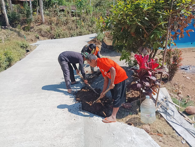 Panut Tidak Mau TMMD 121 Selur Ditutup. Memangnya Ada Apa ?