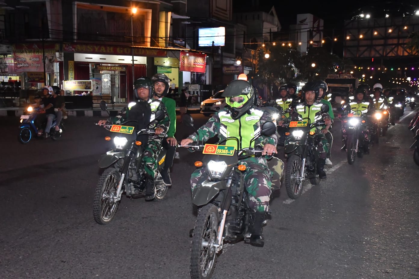 Patroli Kolaboratif Kodim Ponorogo Ciptakan Suasana Kondusif dan Soliditas dengan Semua Elemen