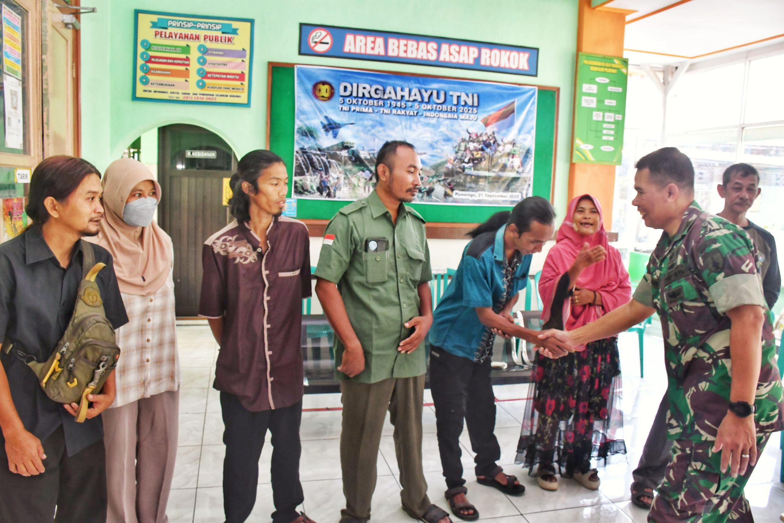 Peringati HUT ke 80 TNI, Kodim Ponorogo Gelar Bhaksos Kesehatan