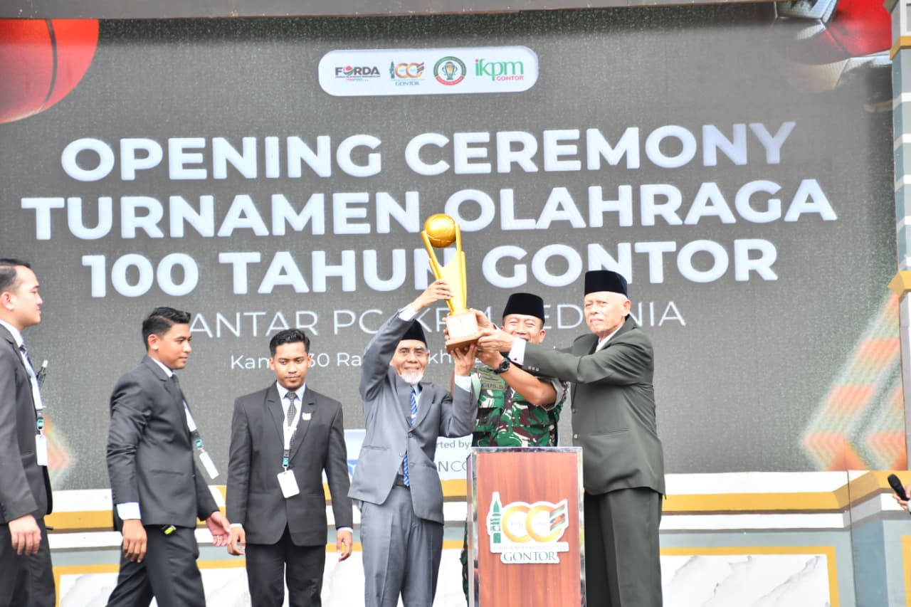Kasdim Ponorogo Dampingi Kajasdam V/Brawijaya Hadiri Pembukaan Turnamen Olahraga 100 Tahun Gontor Antar PC IKPM se – Dunia