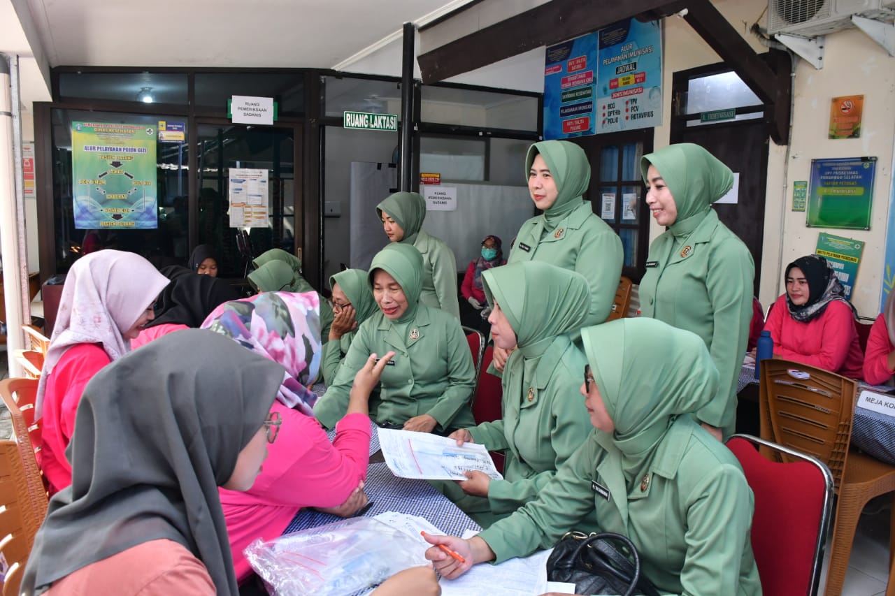 Jaga Hidup Sehat, Persit KCK Cab. XVI Dim 0802 Ponorogo Lakukan Tes HPV DNA