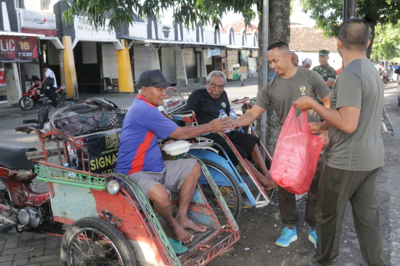 Jumat Berkah Kodim Ponorogo Peduli Sesama
